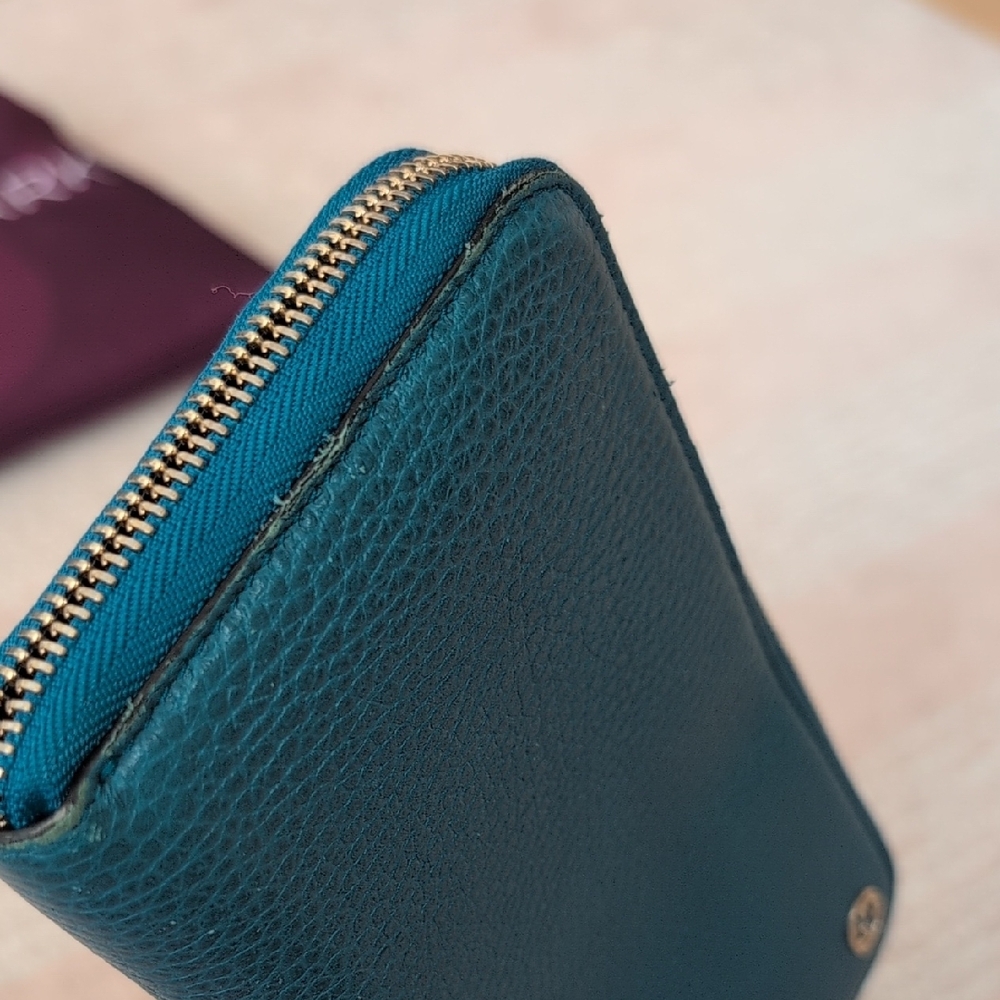 Gucci Interlocking G Logo Leather Continental Wallet - Picture 8 of 8